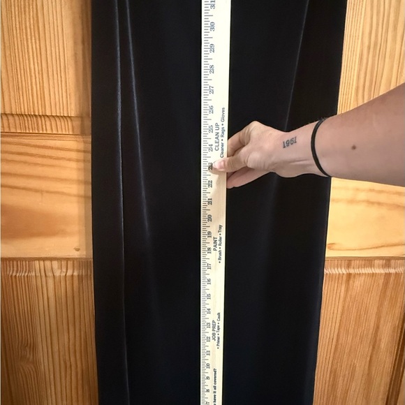 Byer Too! 90’s Y2K Vintage Black Velvet Open Back Formal minimalist HOCO Prom - Picture 6 of 9